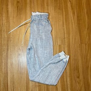 LululemonNew jogger. Size 2